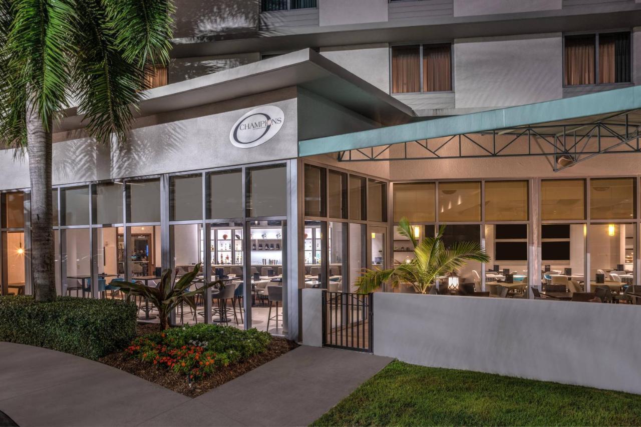 Hotel Courtyard By Marriott Miami Airport Zewnętrze zdjęcie