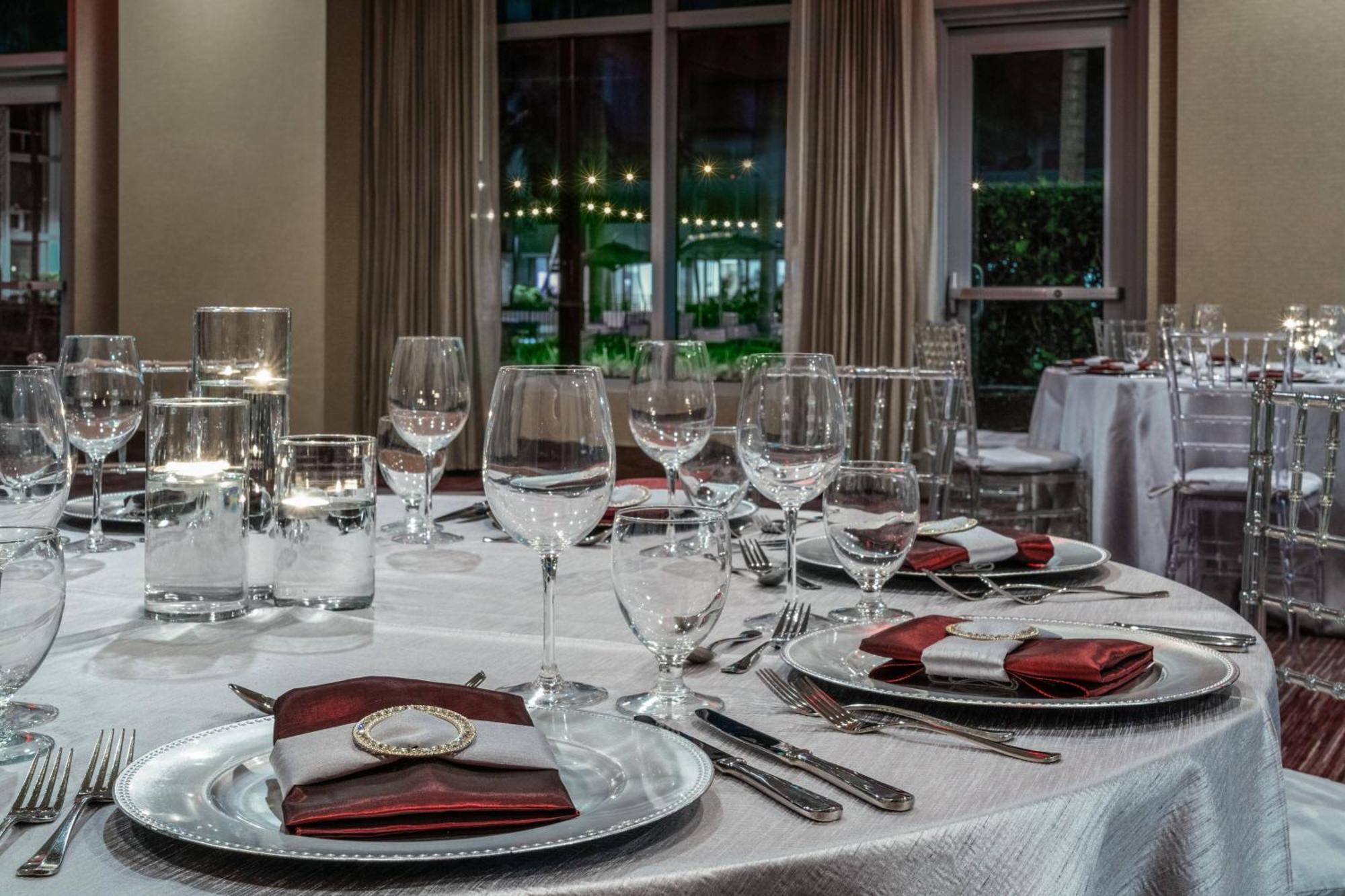 Hotel Courtyard By Marriott Miami Airport Zewnętrze zdjęcie